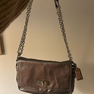 Coach Madison Turnlock Shoulder Bag
